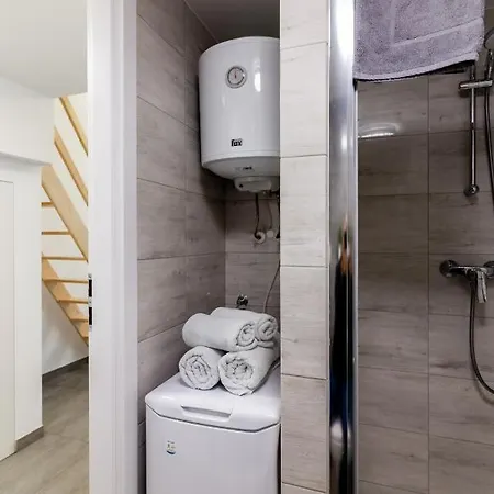 Studia Przy Lotnisku Od Wroclawapartament-Pl Exterior photo