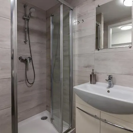 Studia Przy Lotnisku Od Wroclawapartament-Pl Exterior photo