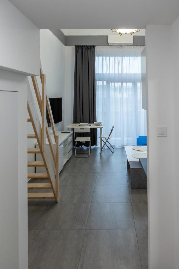 Studia Przy Lotnisku Od Wroclawapartament-pl Apartmán